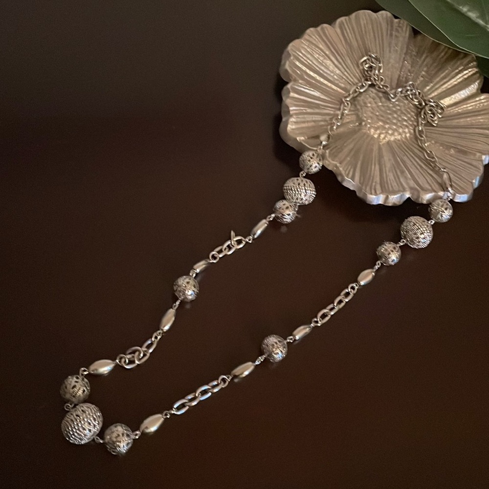 Silver necklace